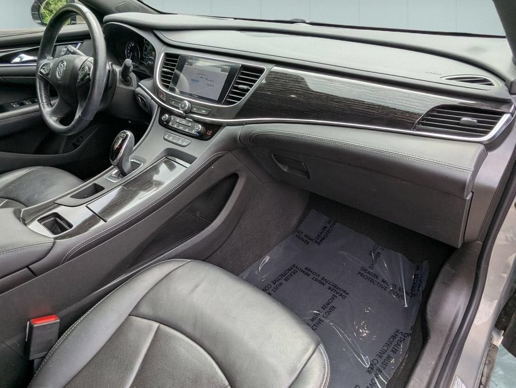 2018 Buick LaCrosse Avenir