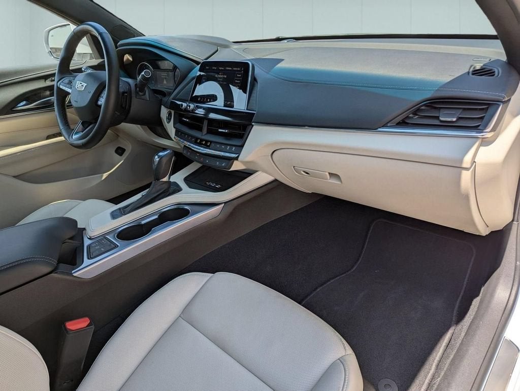 2025 Cadillac CT4 Premium Luxury