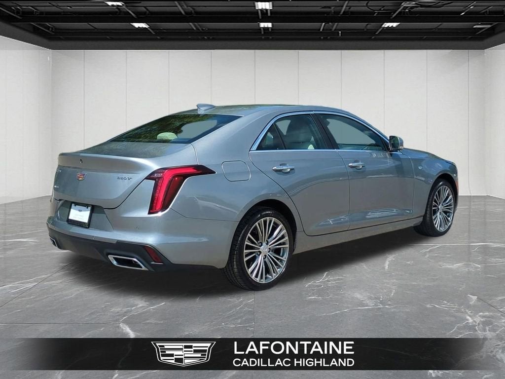 2025 Cadillac CT4 Premium Luxury