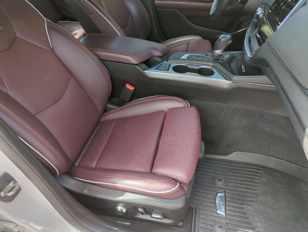 2023 Cadillac CT4 Sport