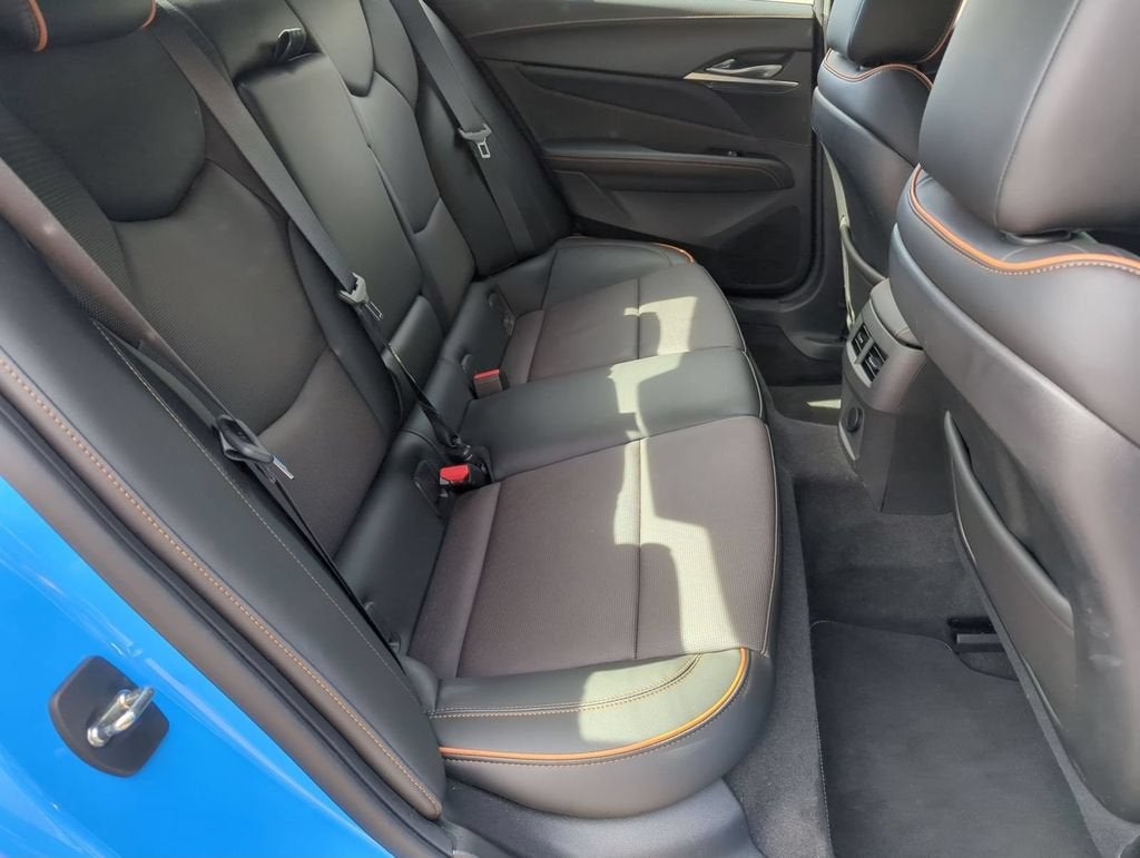2023 Cadillac CT4-V 1SF