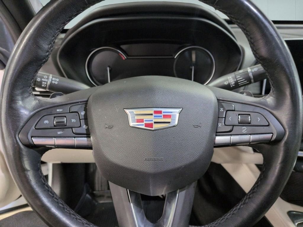 2023 Cadillac CT4 Luxury
