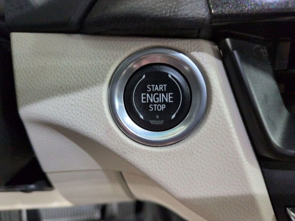 2023 Cadillac CT4 Luxury