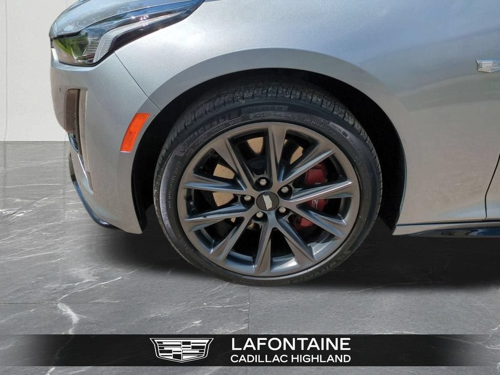 2024 Cadillac CT5 Sport