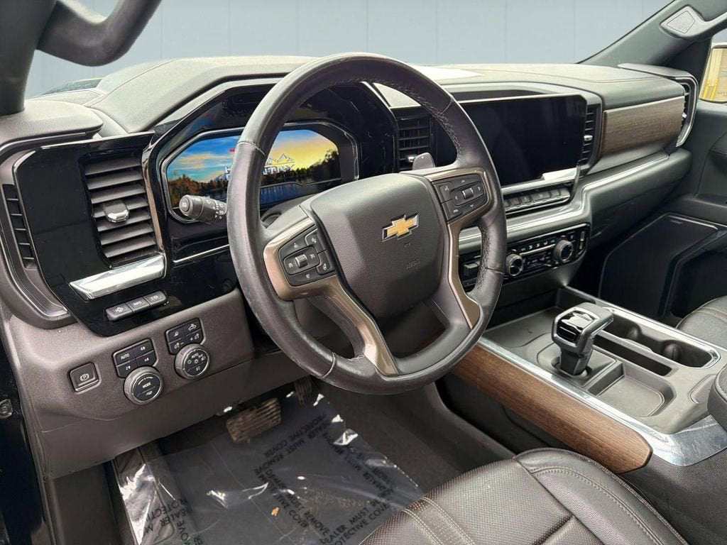 2023 Chevrolet Silverado 1500 High Country