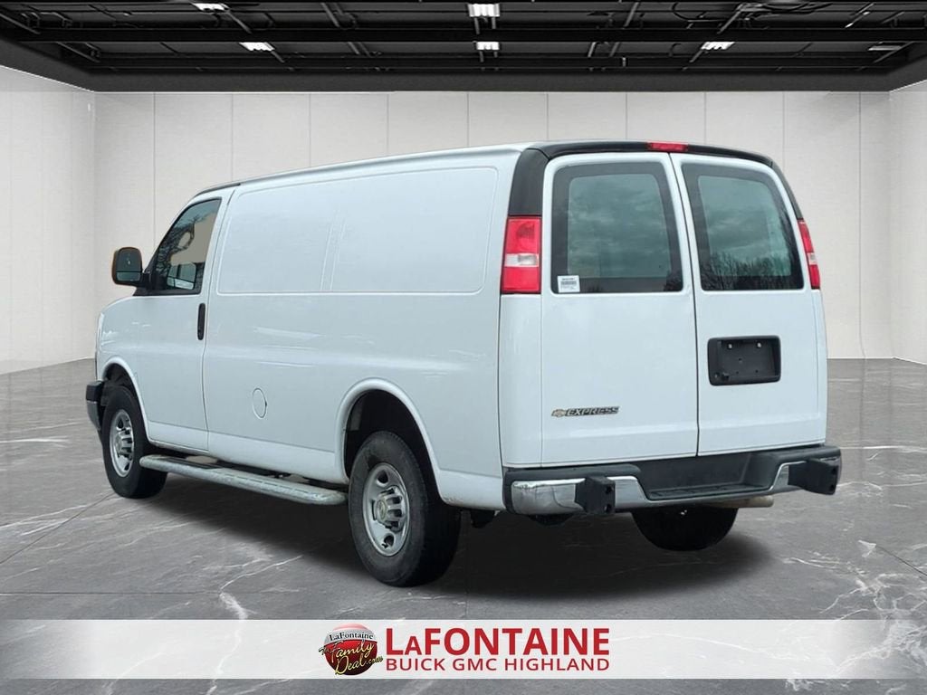 2024 Chevrolet Express Cargo 2500 WT