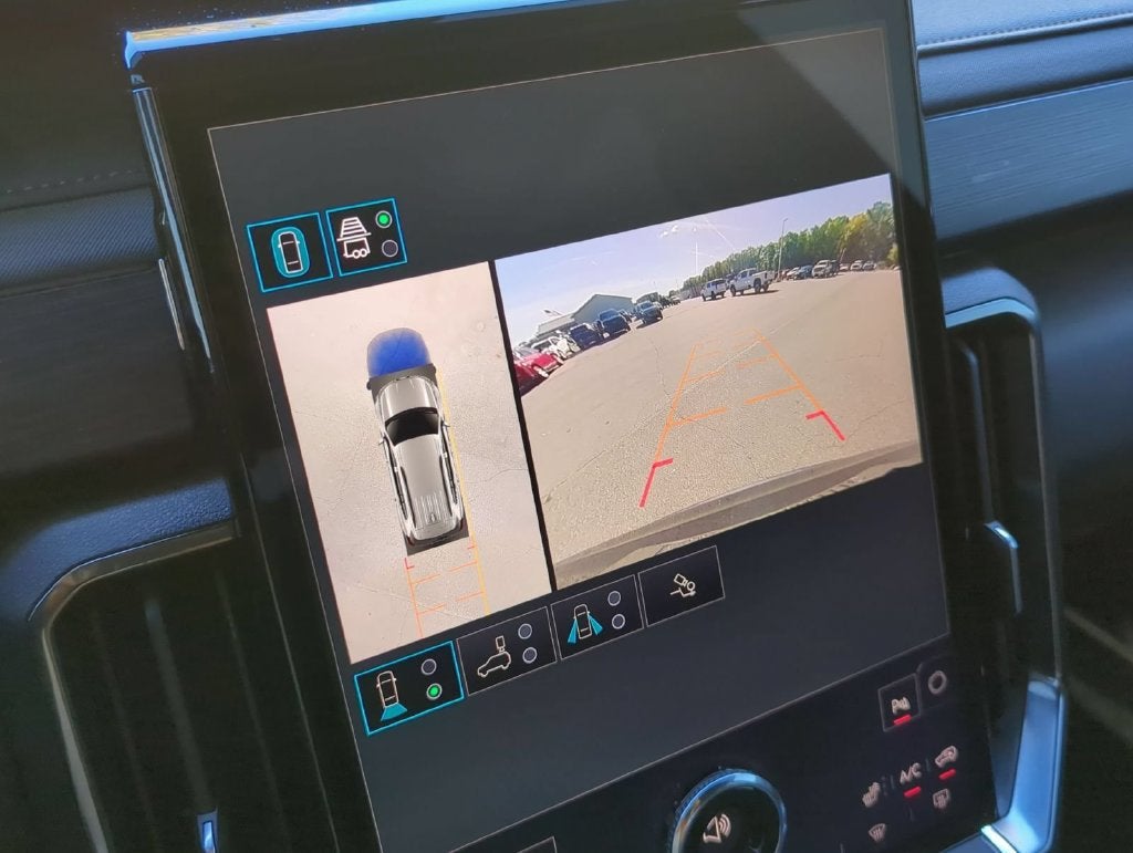 2024 GMC Acadia AT4