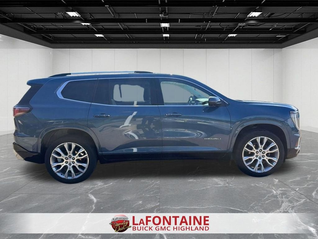 2024 GMC Acadia Denali