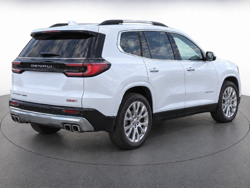 2024 GMC Acadia Denali