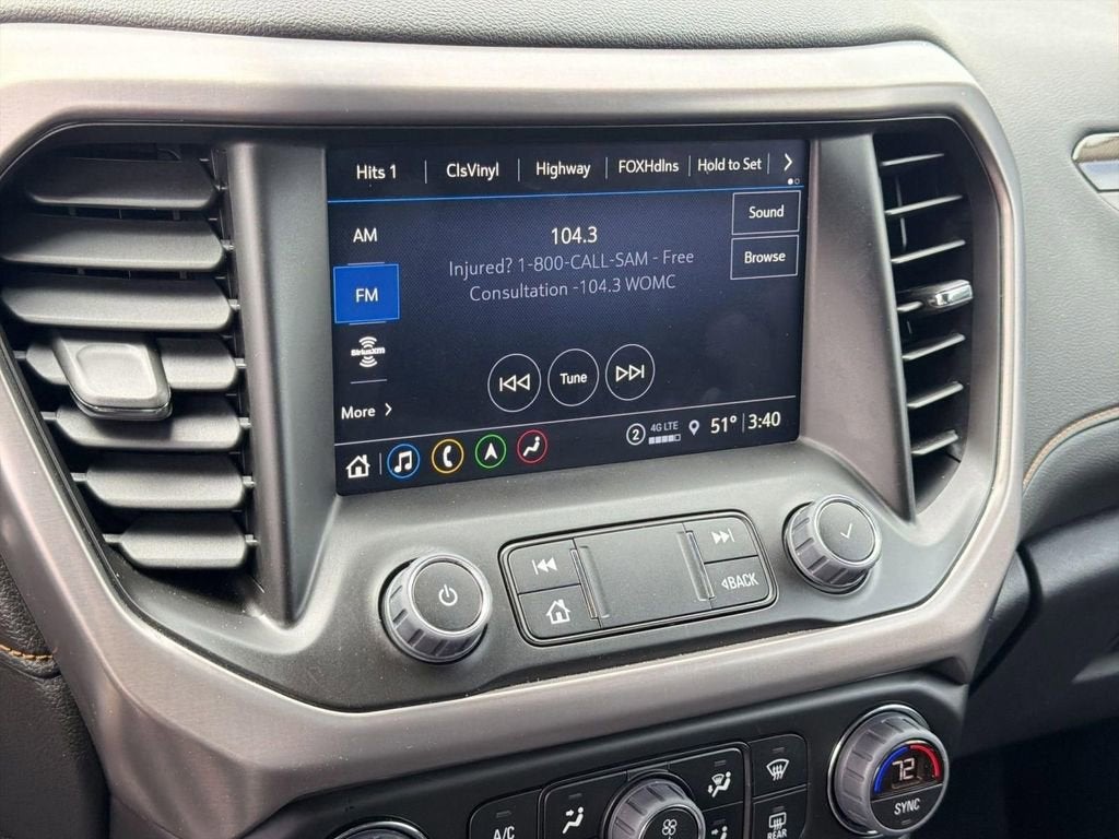 2023 GMC Acadia AT4