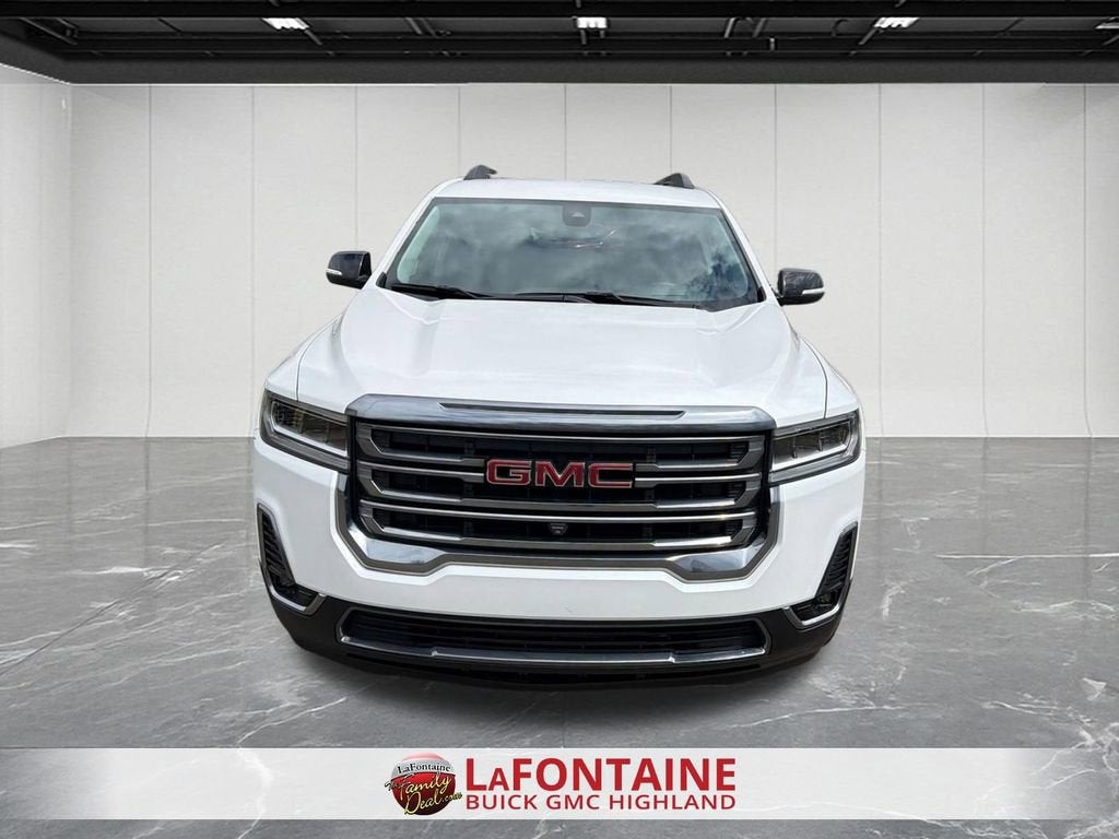 2023 GMC Acadia AT4