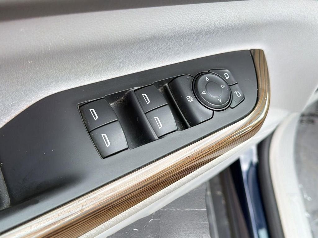 2017 GMC Acadia SLE