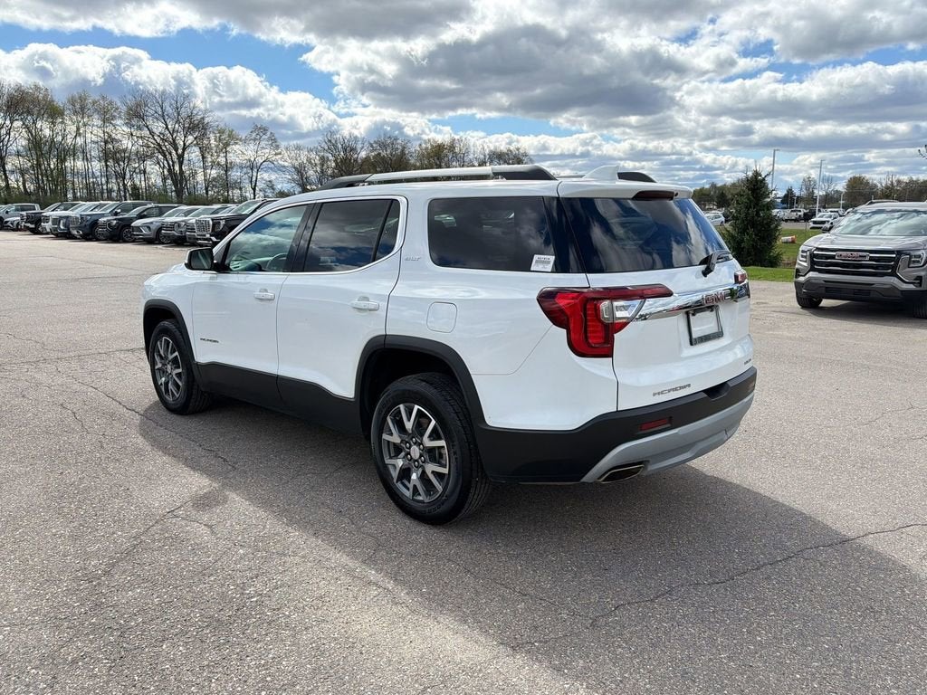2023 GMC Acadia SLT