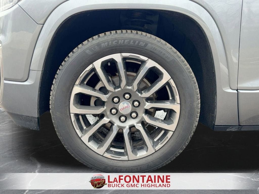 2020 GMC Acadia Denali