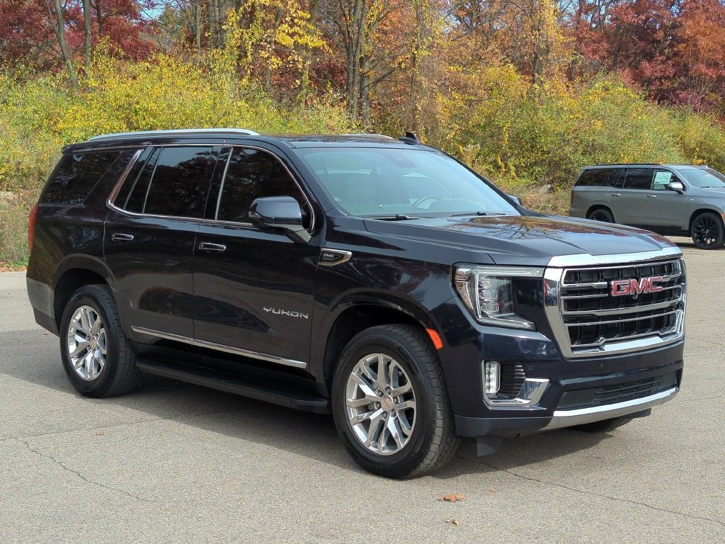 2023 GMC Yukon SLT