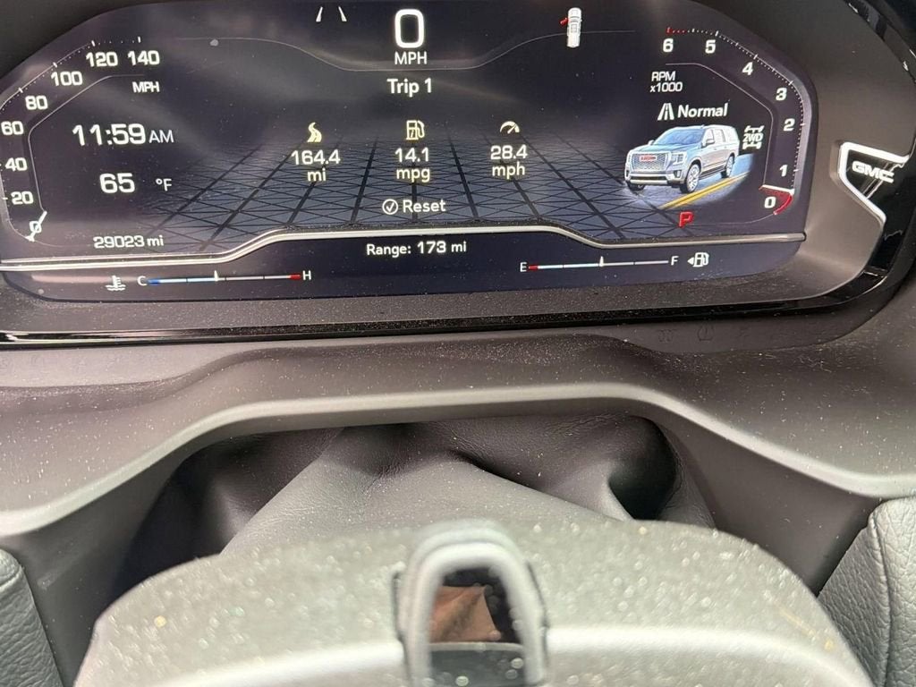 2023 GMC Yukon Denali