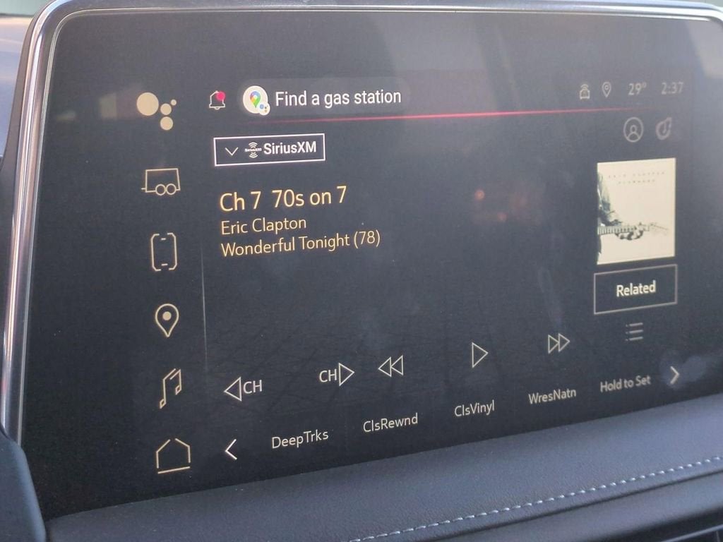 2023 GMC Yukon XL SLT