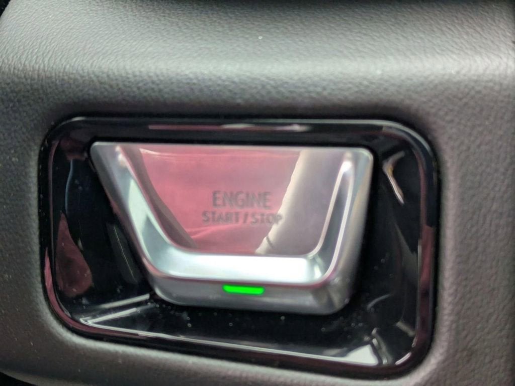 2025 GMC Yukon XL Elevation