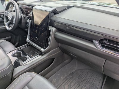 2025 GMC Yukon XL Elevation