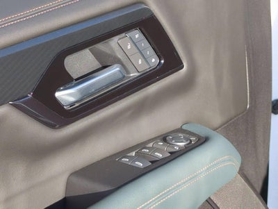 2025 GMC Yukon XL AT4