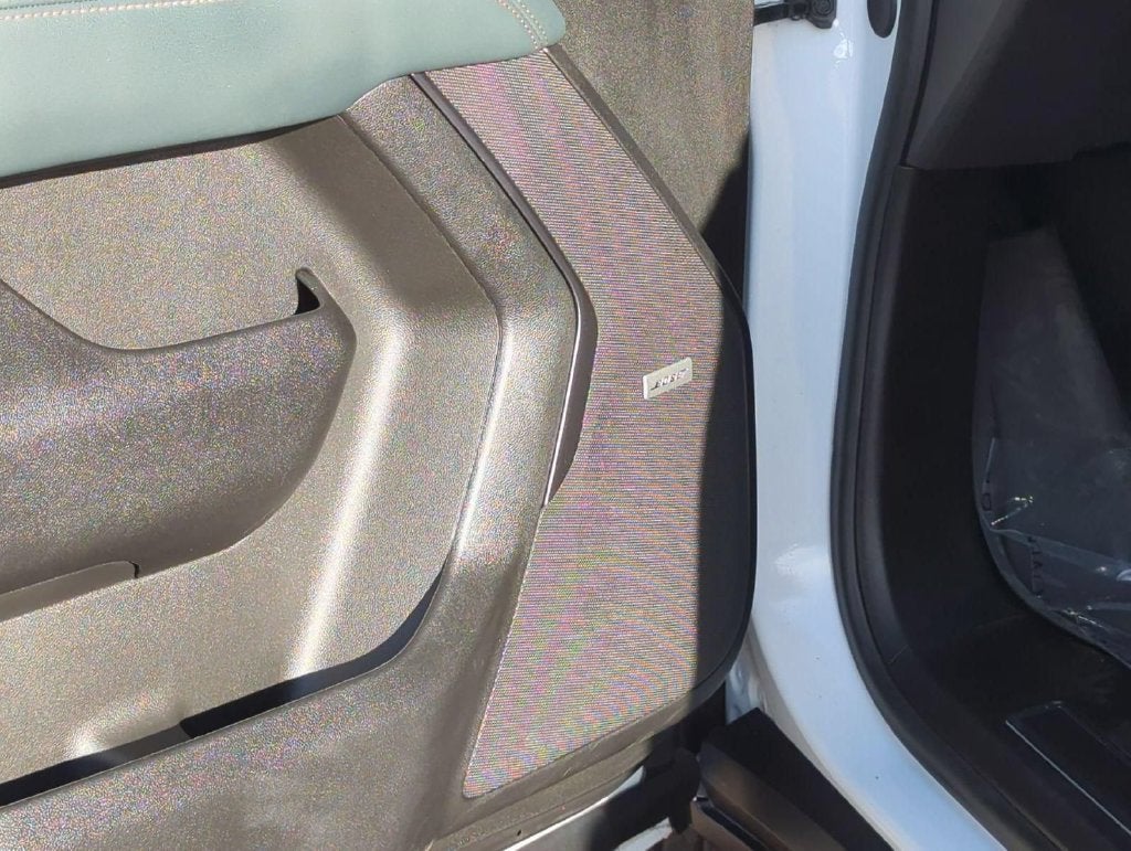 2025 GMC Yukon XL AT4