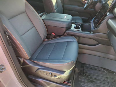 2025 GMC Yukon XL AT4