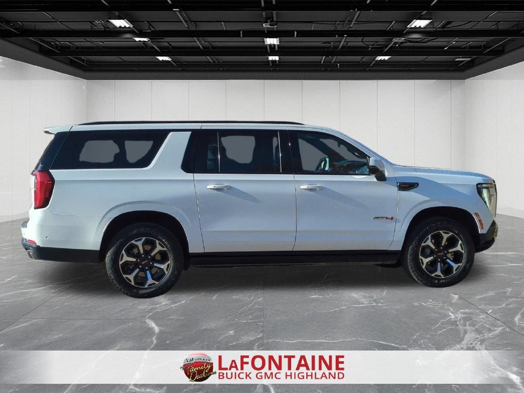 2025 GMC Yukon XL AT4