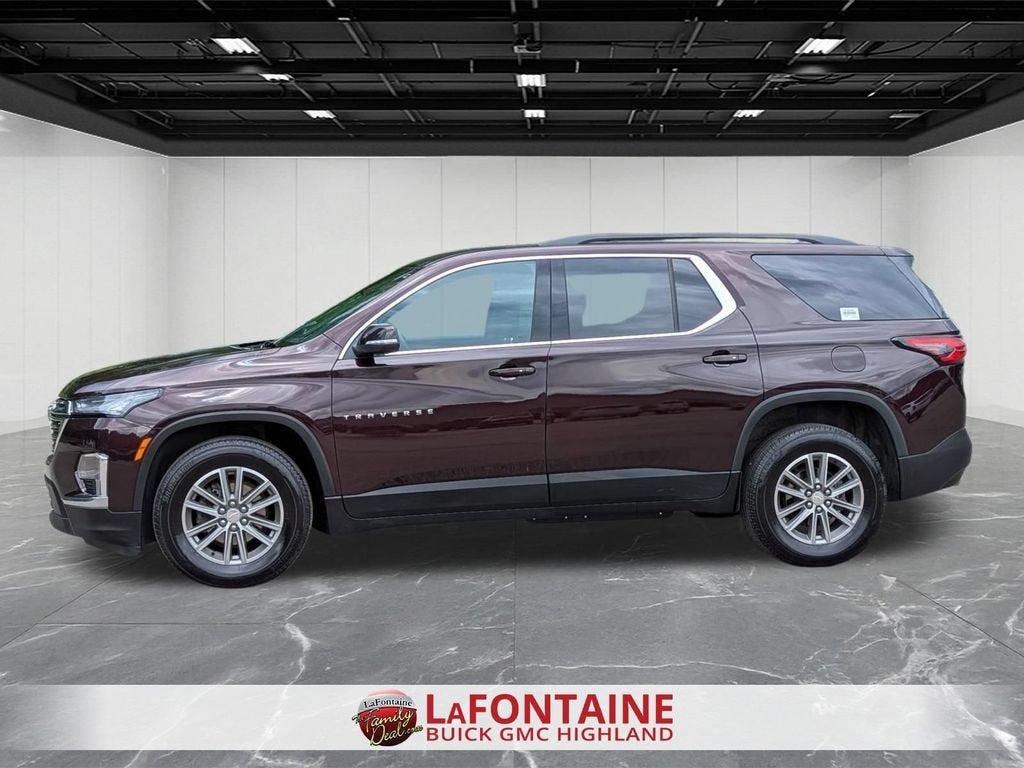 2023 Chevrolet Traverse LT Cloth