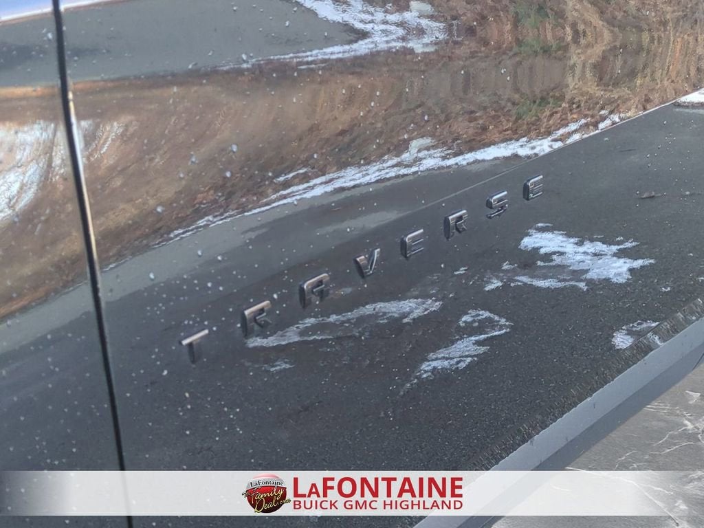 2023 Chevrolet Traverse RS