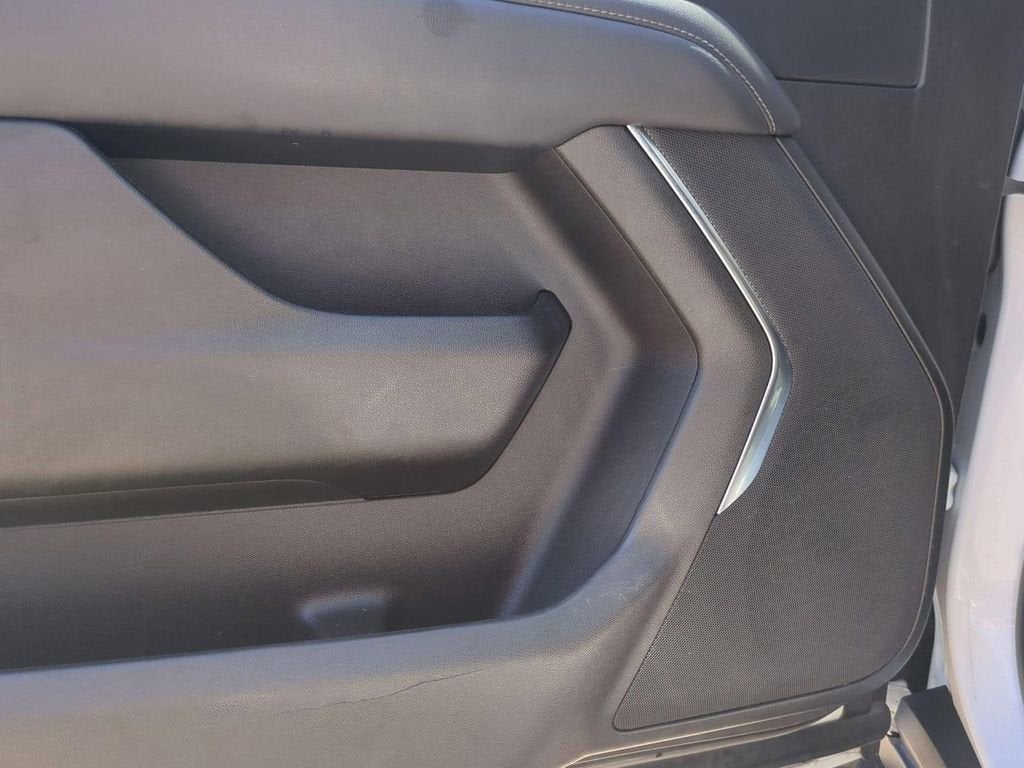 2023 Chevrolet Suburban LS