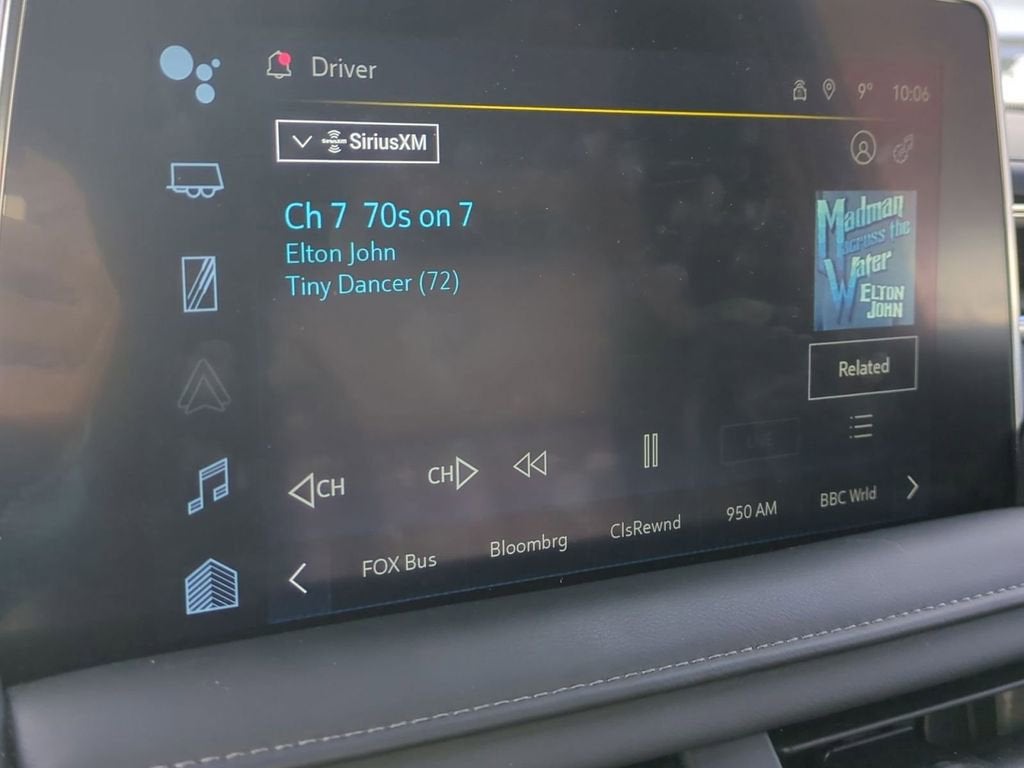 2024 Chevrolet Suburban LT