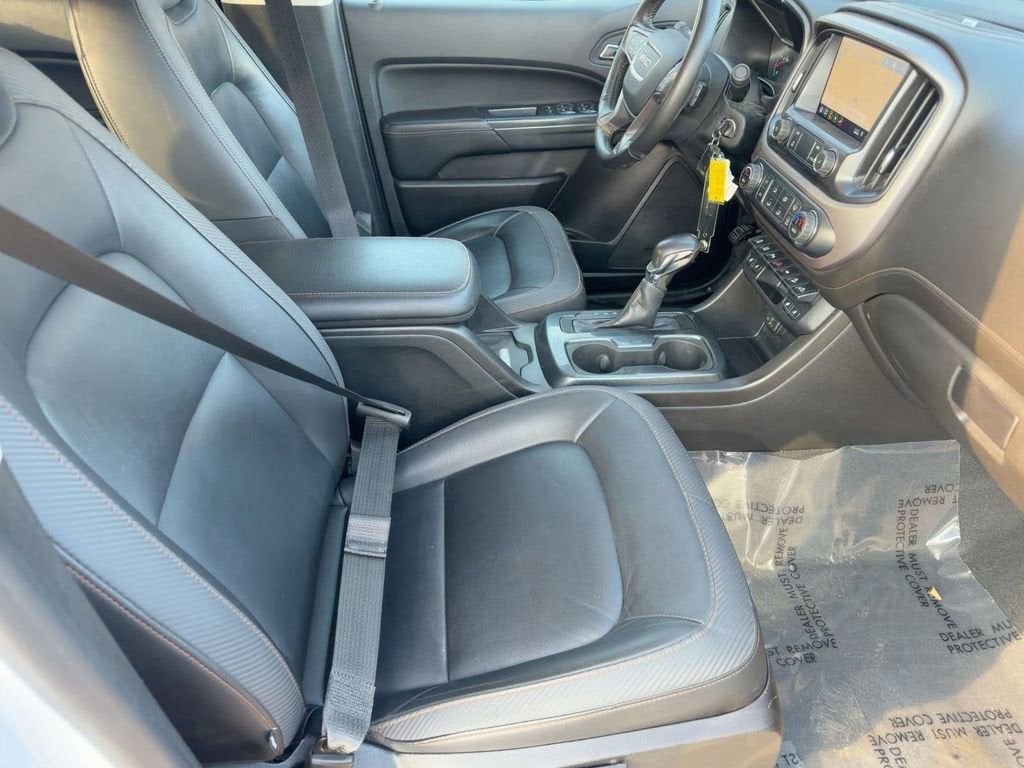 2022 GMC Canyon AT4 - Leather