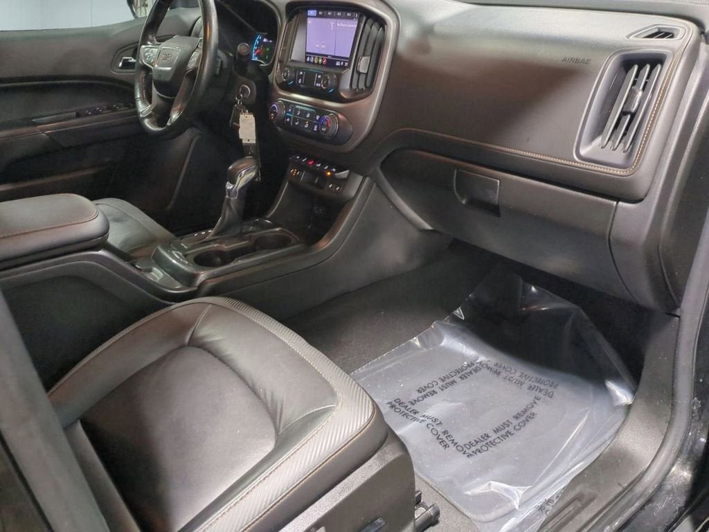 2022 GMC Canyon AT4 - Leather