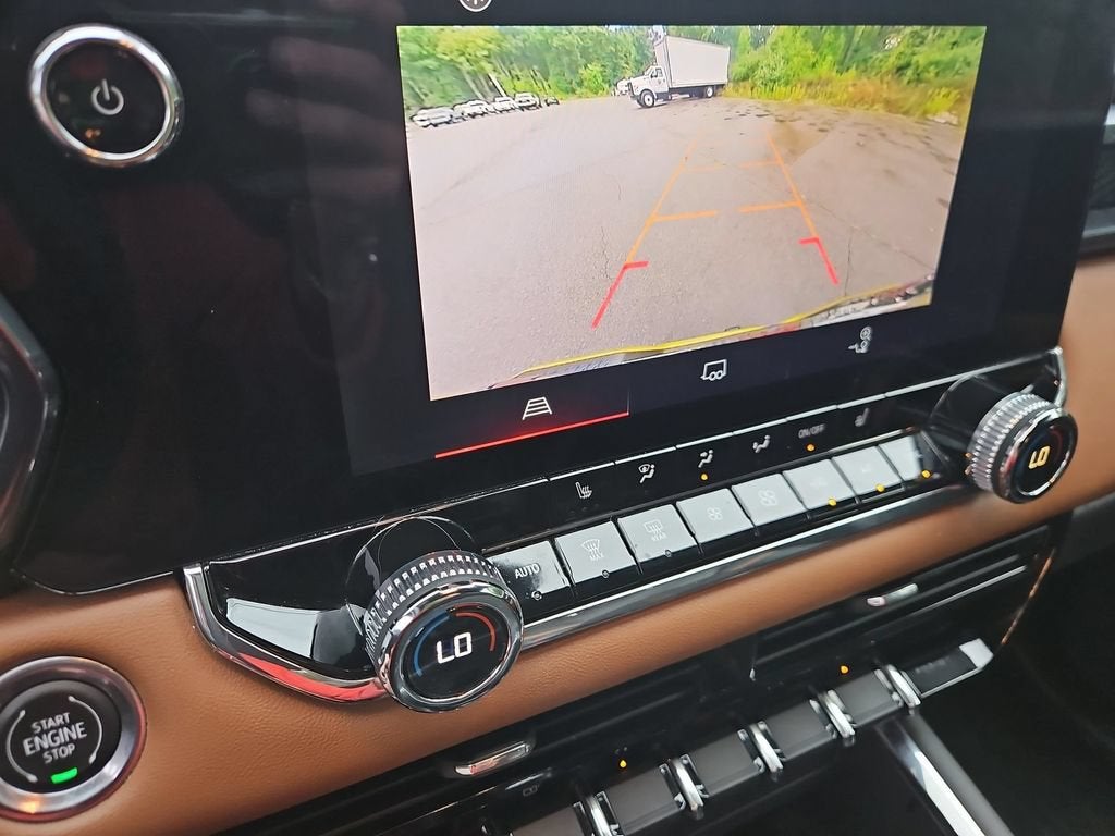 2023 GMC Canyon 4WD AT4