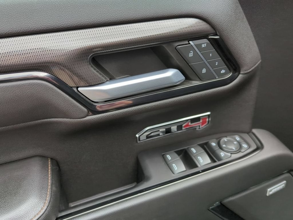 2022 GMC Sierra 1500 AT4