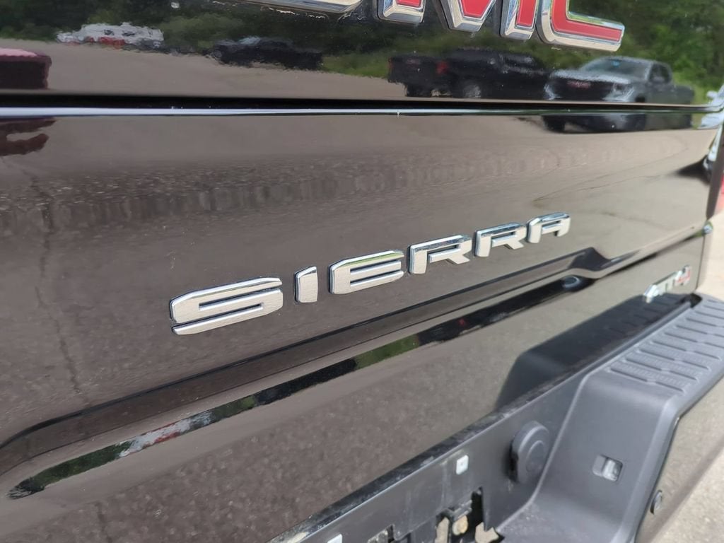 2022 GMC Sierra 1500 AT4