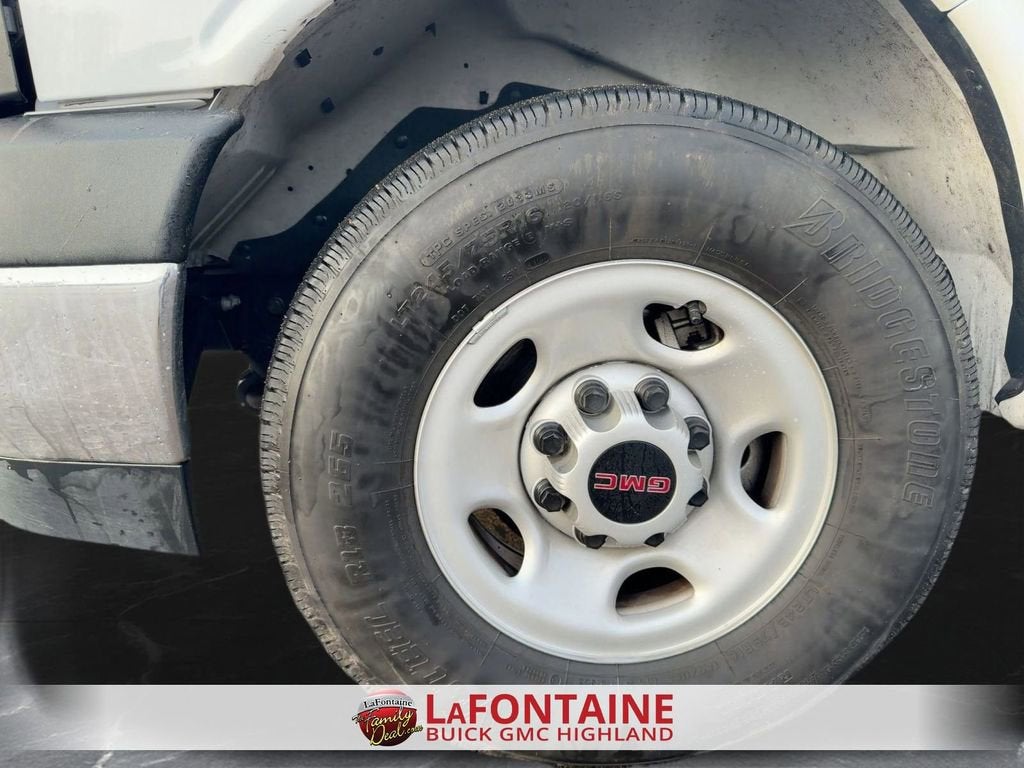 2024 GMC Savana Cargo 2500 Work Van