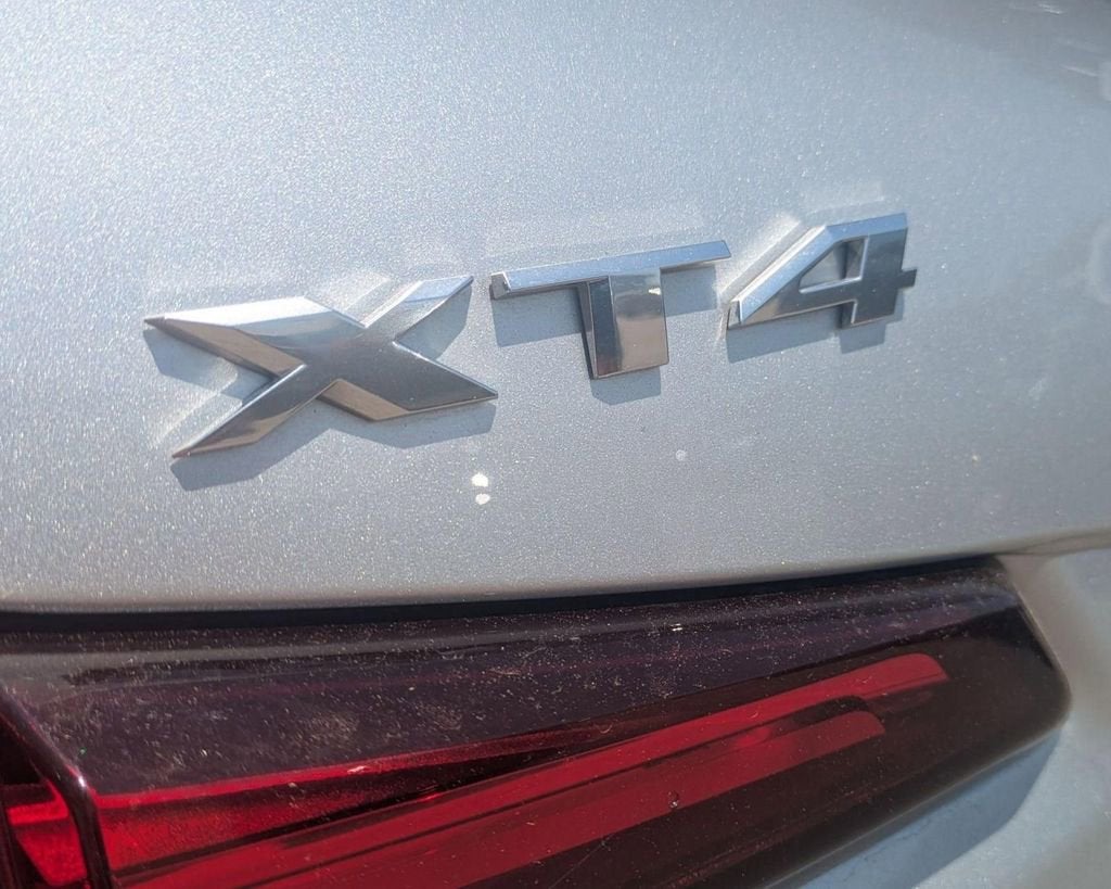 2019 Cadillac XT4 AWD Luxury