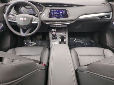 2023 Cadillac XT4 Premium Luxury