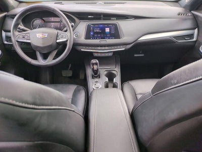 2023 Cadillac XT4 Premium Luxury