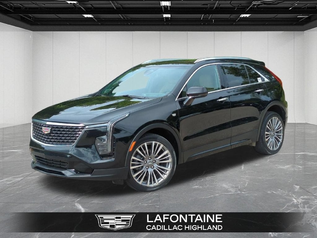 2024 Cadillac XT4 Premium Luxury