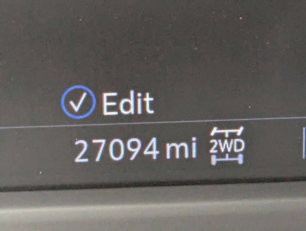 2023 Cadillac XT4 AWD Premium Luxury