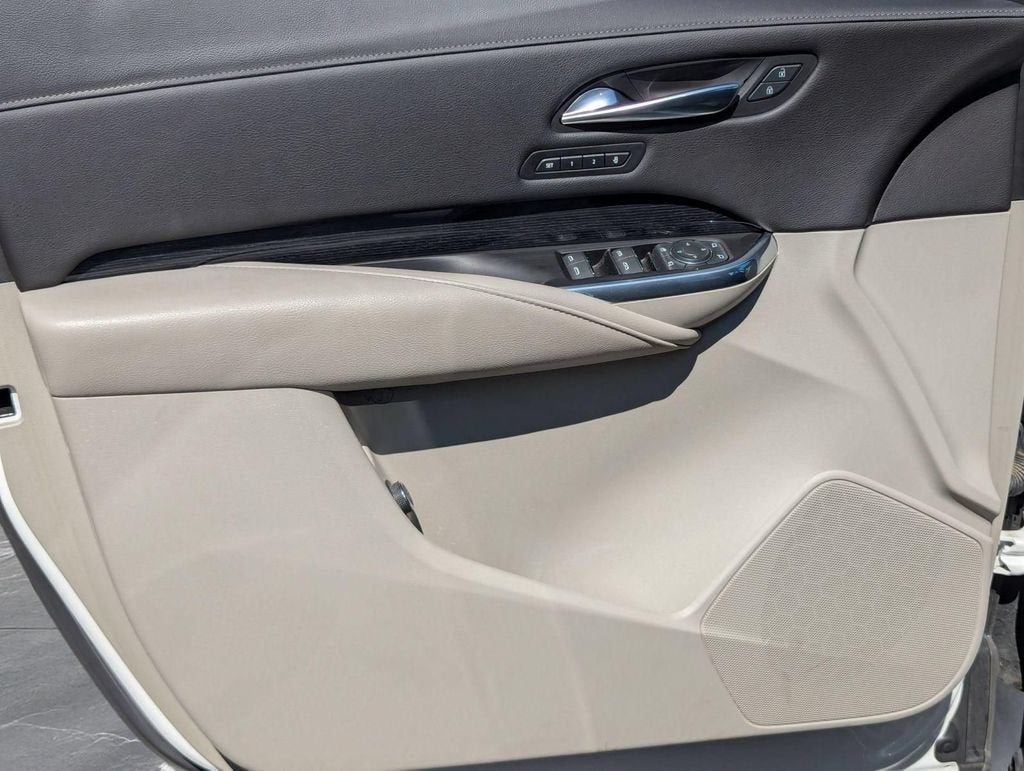 2019 Cadillac XT4 AWD Premium Luxury