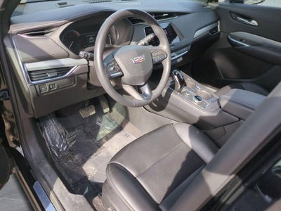 2023 Cadillac XT4 Premium Luxury