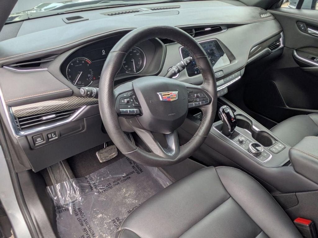 2023 Cadillac XT4 Sport