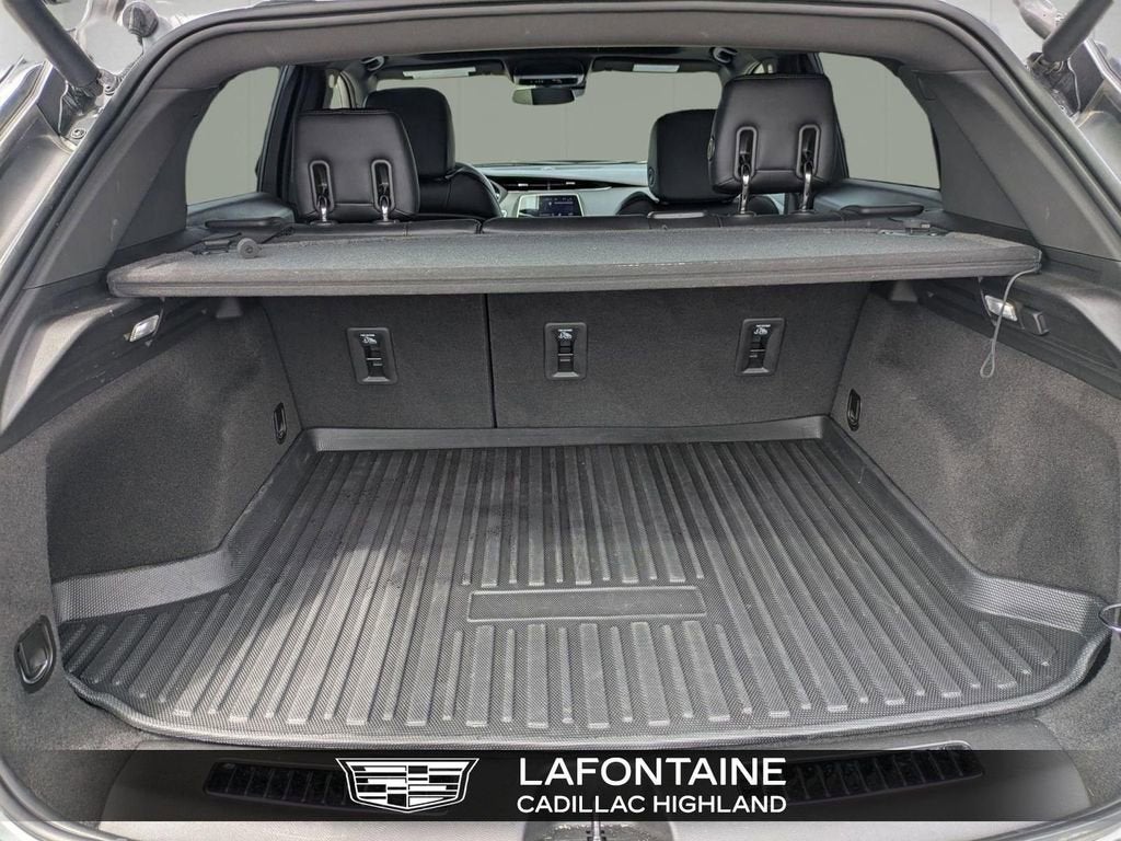 2023 Cadillac XT4 Sport