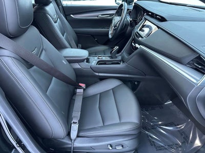 2023 Cadillac XT5 Luxury