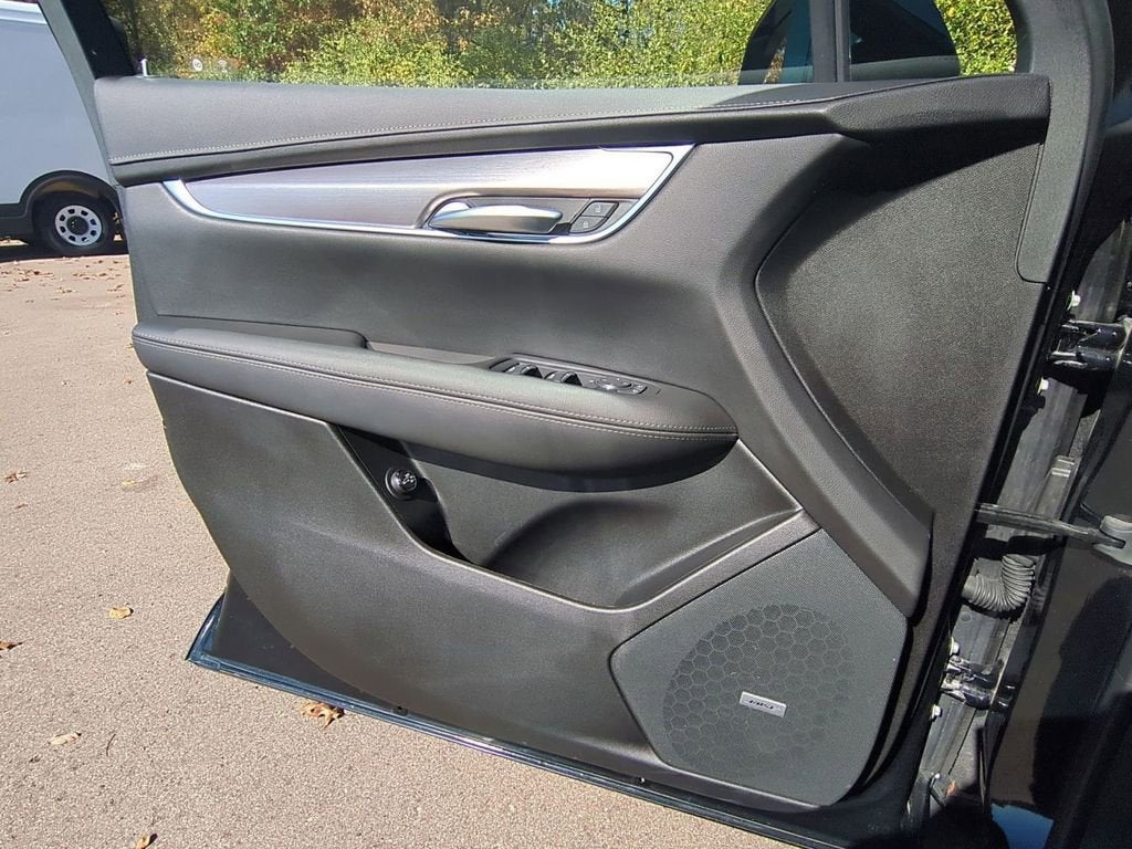 2023 Cadillac XT5 Luxury