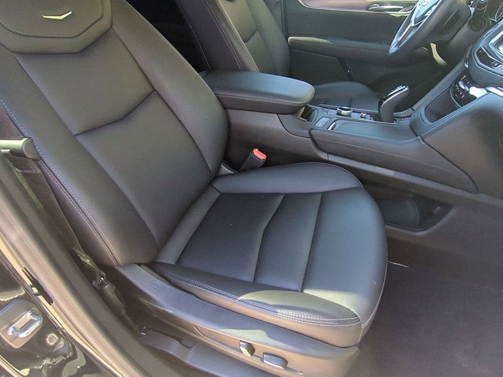 2023 Cadillac XT5 Luxury