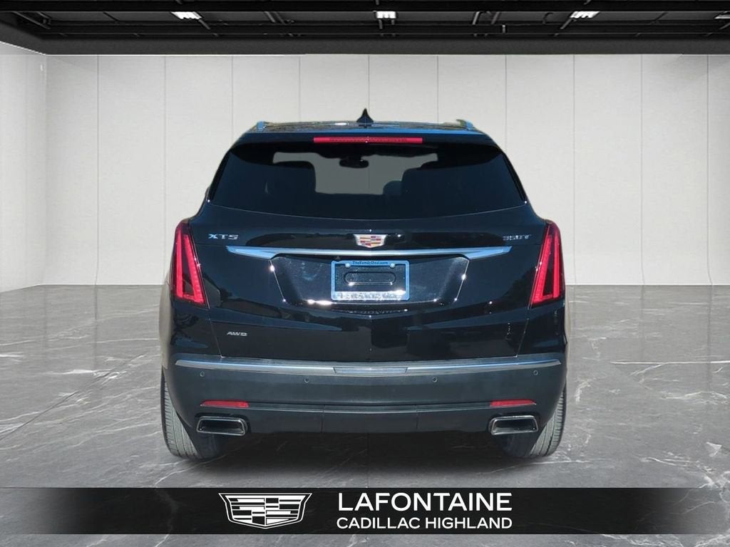 2023 Cadillac XT5 Luxury